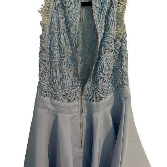 Honey Chelsea Textured Lace Top Dress Light Blue Size XS - Picture 3 of 8